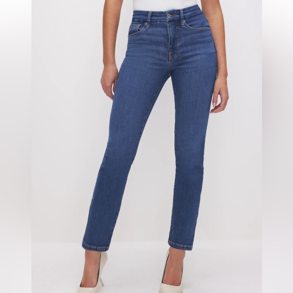 Good American GOOD LEGS STRAIGHT JEANS size 15